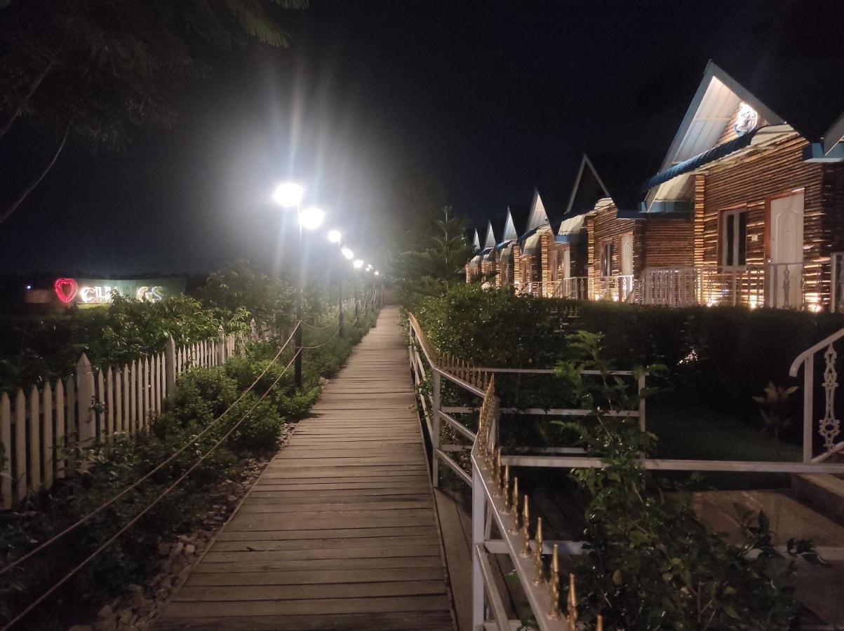Changs Resort Kaharpara ภายนอก รูปภาพ