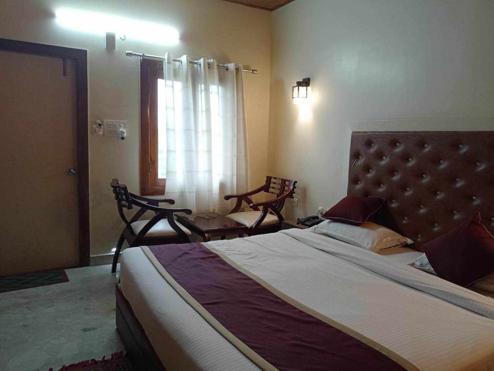 Changs Resort Kaharpara ภายนอก รูปภาพ