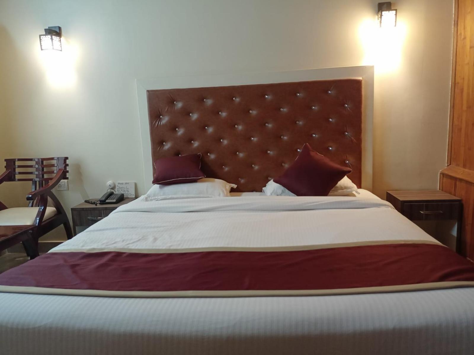 Changs Resort Kaharpara ภายนอก รูปภาพ